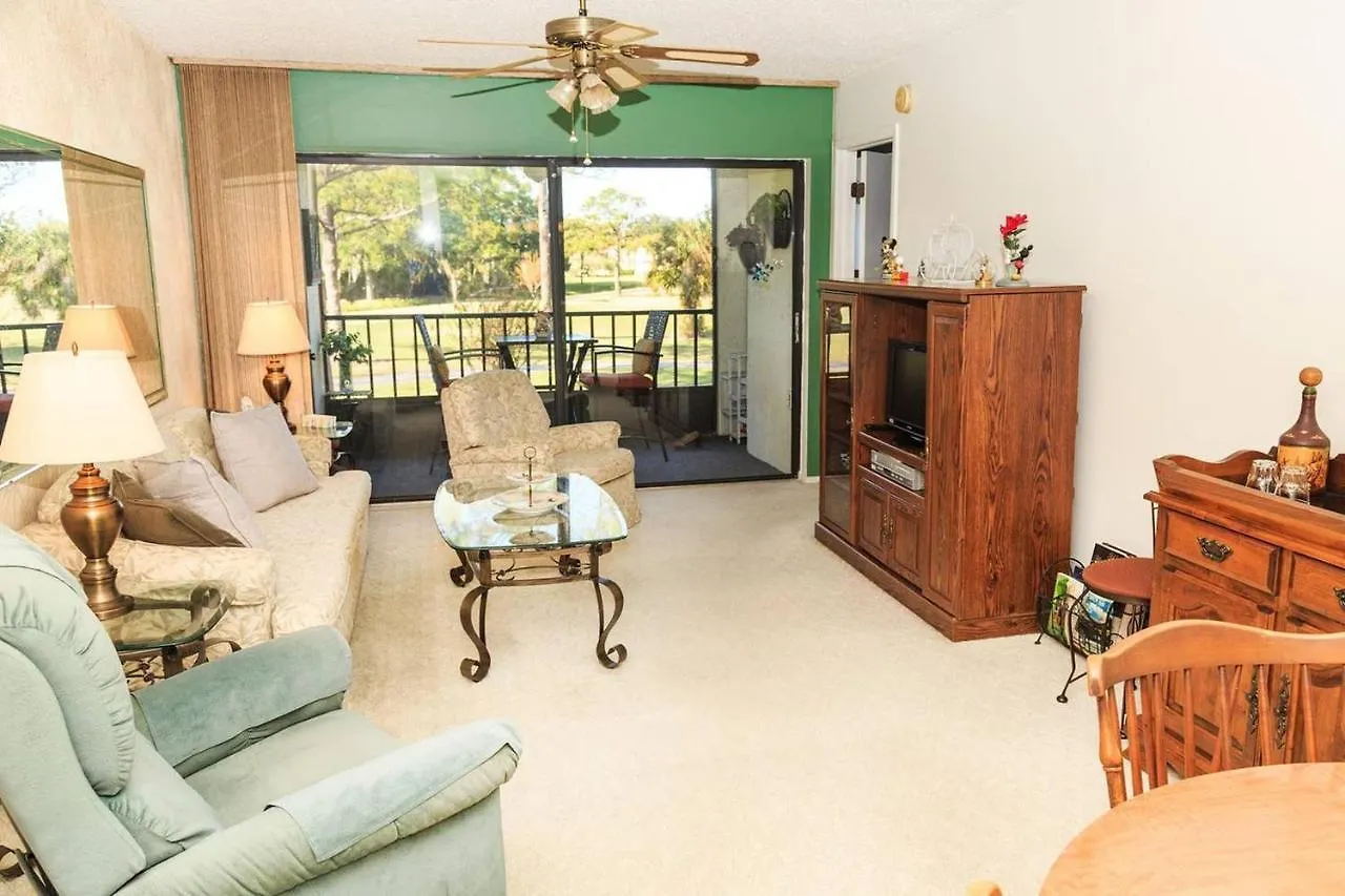 Golf Course View 2 Bedroom 2 Bath Condo! كيسيمي