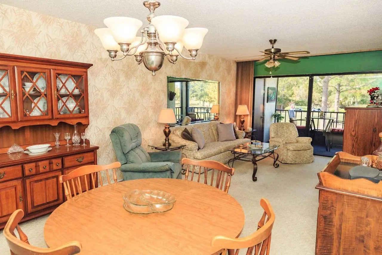 بيت للعطل Golf Course View 2 Bedroom 2 Bath Condo! كيسيمي الولايات المتحدة الأمريكية